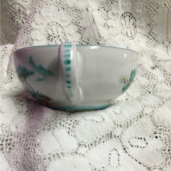 Vintage Demitasse Teacup and saucer - Picture 4 of 13